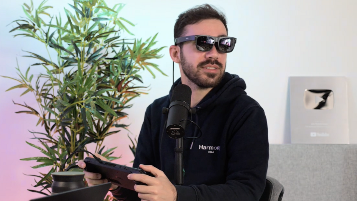 TCL NXTWEAR S tested: extended-reality glasses made for media