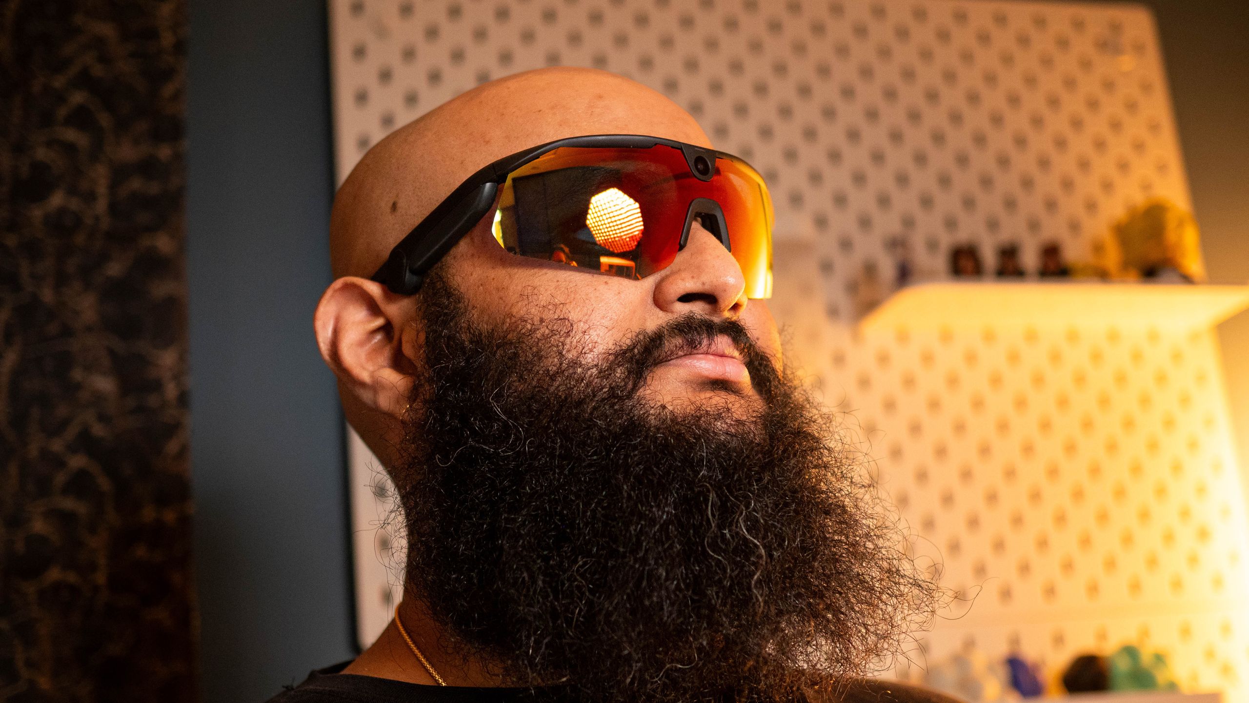 These AI sports glasses are the ideal rival to Oakley