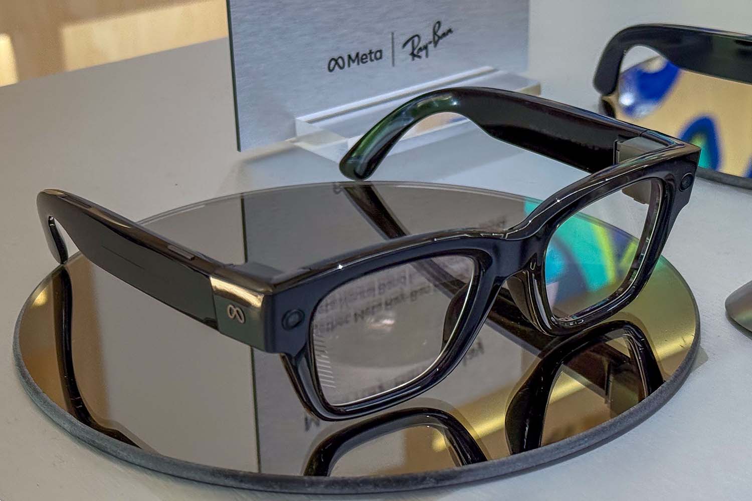 Understanding AI, AR and spatial glasses
