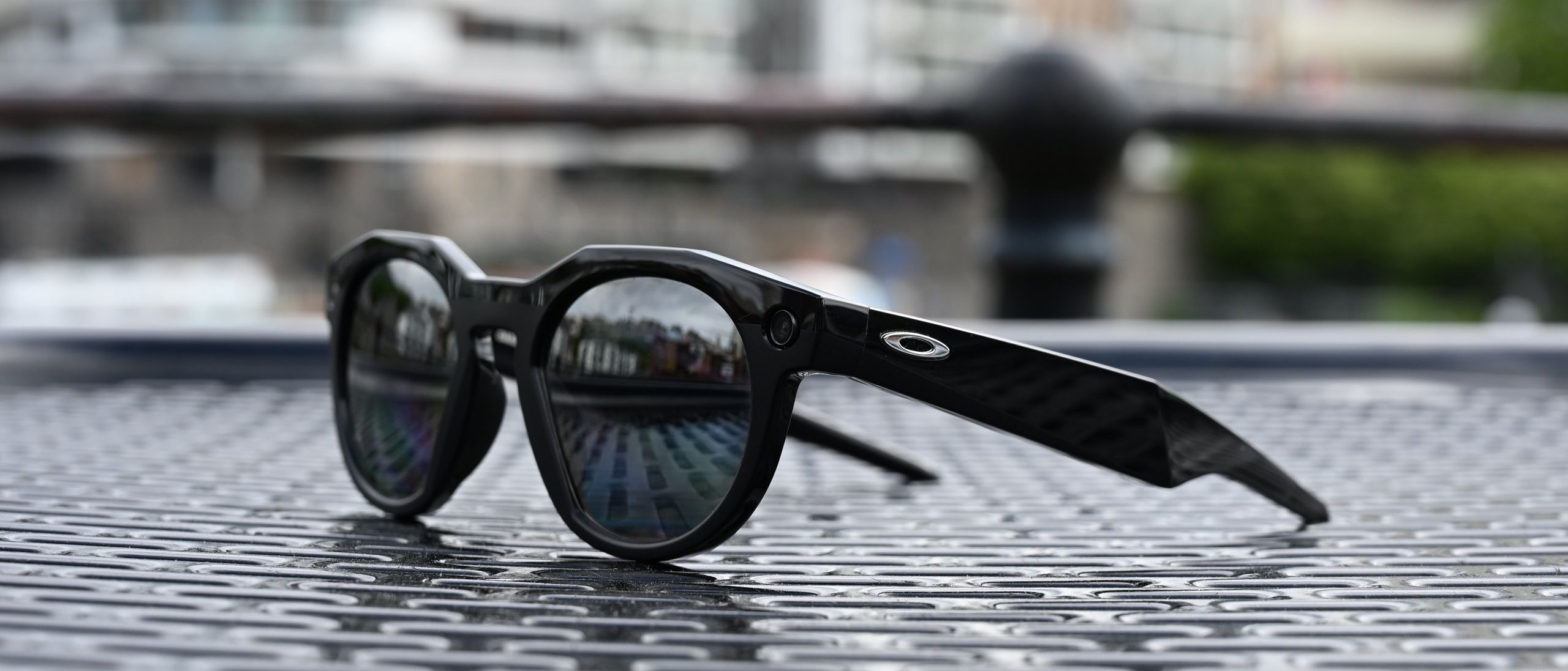 Oakley Meta HSTN review: smarter than the average glasses – a whole lot smarter!